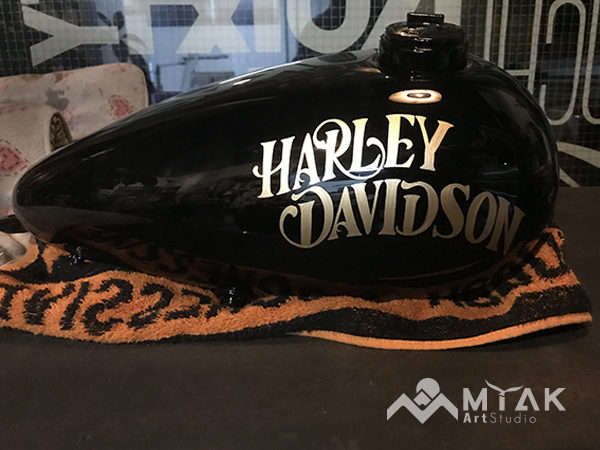 ハーレータンク レタリング！ | 株式会社ミャクアート【MYA-K】滋賀県  