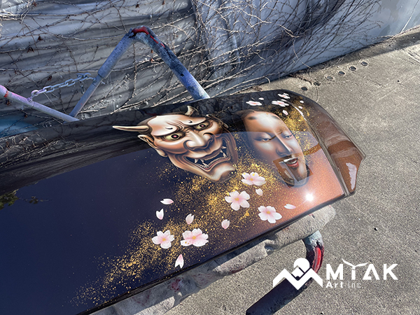 迫力満点！般若、お亀